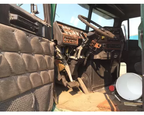 Freightliner FLD120 CLASSIC Cab Assembly