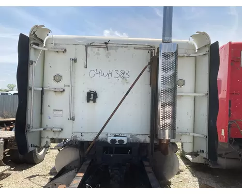 Freightliner FLD120 CLASSIC Cab Assembly