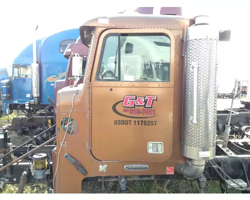 Freightliner FLD120 CLASSIC Cab Assembly