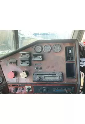 Freightliner FLD120 CLASSIC Dash Panel