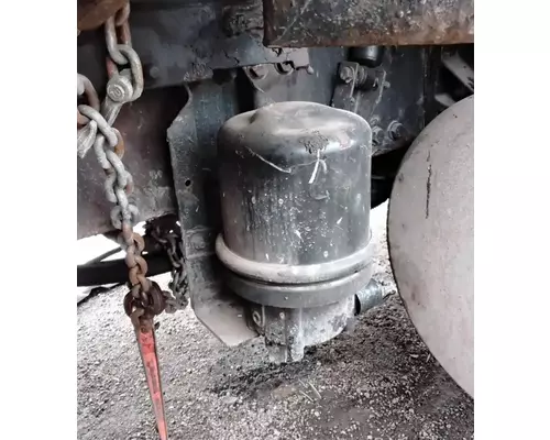 Freightliner FLD120SD Air Drier