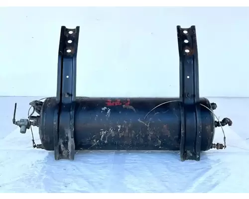 Freightliner FLD120SD Air Tank