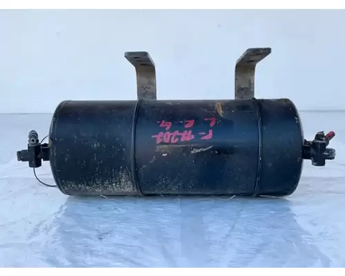 Freightliner FLD120SD Air Tank