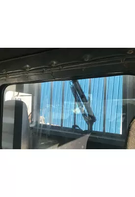 Freightliner FLD120SD Back Glass