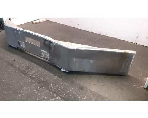 Freightliner FLD120SD Bumper Assembly, Front