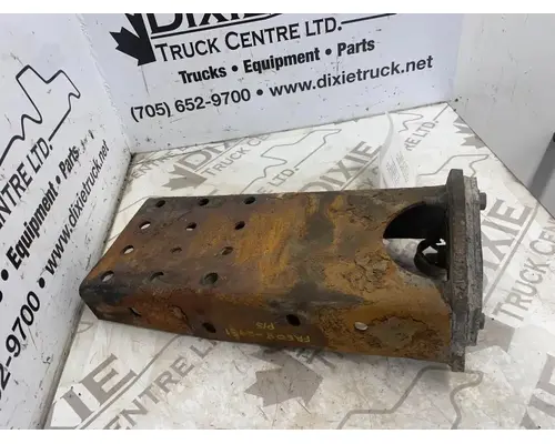 Freightliner FLD120SD Cab