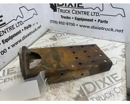 Freightliner FLD120SD Cab