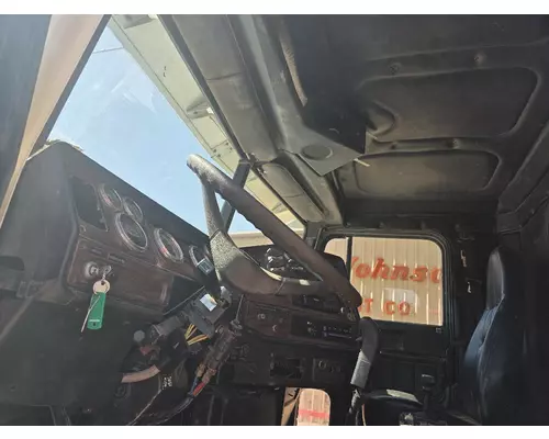 Freightliner FLD120SD Complete Vehicle
