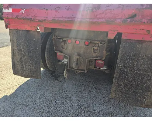 Freightliner FLD120SD Complete Vehicle