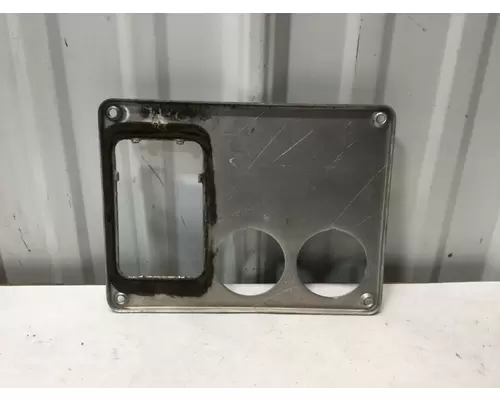 Freightliner FLD120SD Dash Panel