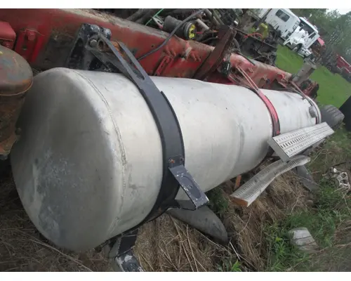 Freightliner FLD120SD Fuel Tank