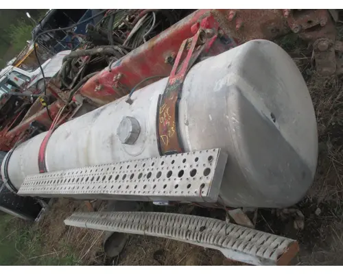 Freightliner FLD120SD Fuel Tank