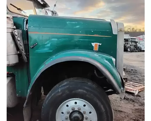 Freightliner FLD120SD Hood