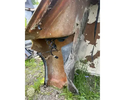 Freightliner FLD120SD Hood