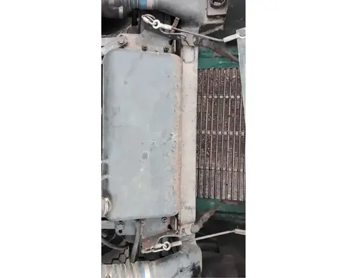 Freightliner FLD120SD Intercooler