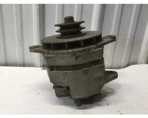 Freightliner FLD120 Alternator