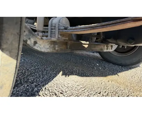 Freightliner FLD120 Axle Assembly, Front (Steer)