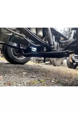 Freightliner FLD120 Axle Assy, Fr (4WD)