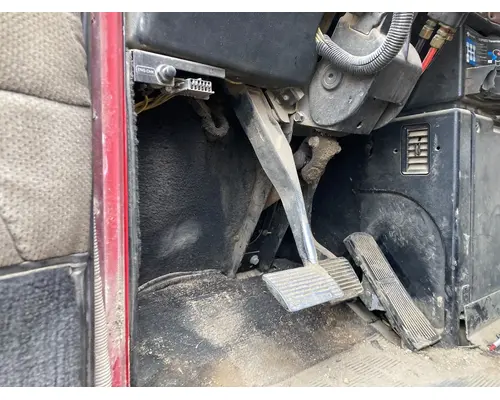 Freightliner FLD120 Body, Misc. Parts