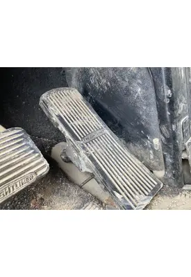 Freightliner FLD120 Body, Misc. Parts