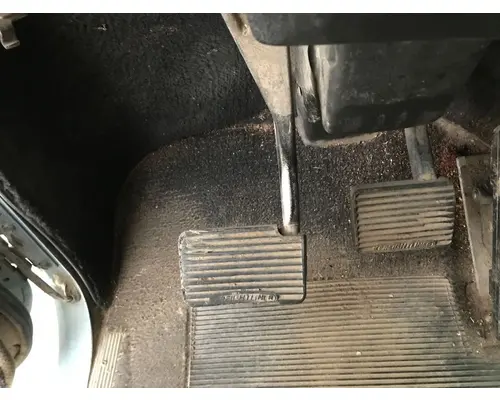 Freightliner FLD120 Body, Misc. Parts