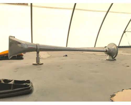 Freightliner FLD120 Body, Misc. Parts