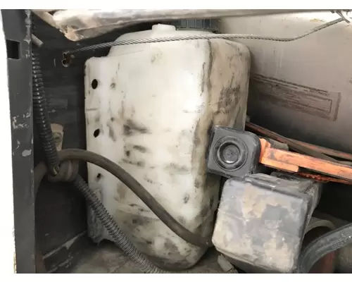 Freightliner FLD120 Body, Misc. Parts