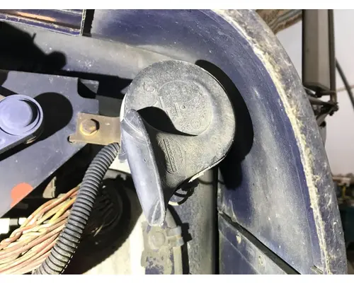 Freightliner FLD120 Body, Misc. Parts