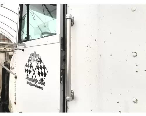 Freightliner FLD120 Body, Misc. Parts