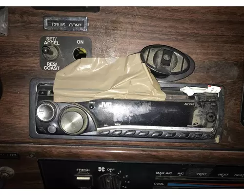 Freightliner FLD120 Body, Misc. Parts