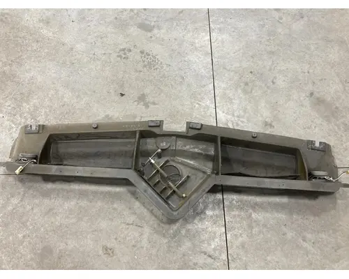 Freightliner FLD120 Body, Misc. Parts