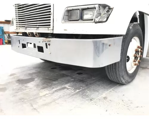 Freightliner FLD120 Bumper Assembly, Front