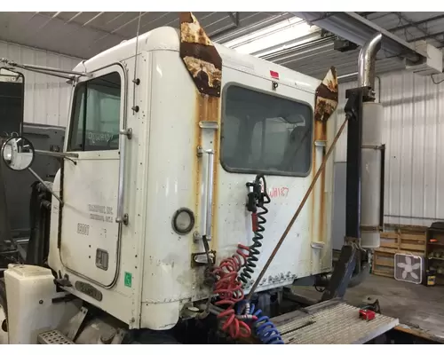 Freightliner FLD120 Cab Assembly