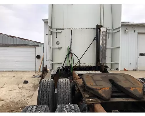 Freightliner FLD120 Cab Assembly