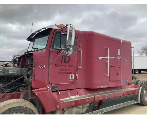 Freightliner FLD120 Cab Assembly