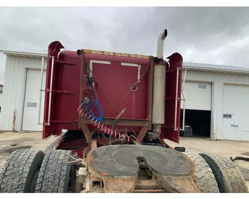 Freightliner FLD120 Cab Assembly