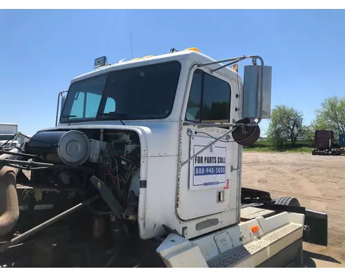 Freightliner FLD120 Cab Assembly