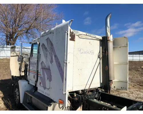 Freightliner FLD120 Cab Assembly