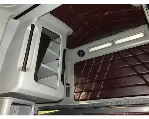 Freightliner FLD120 Cab Assembly