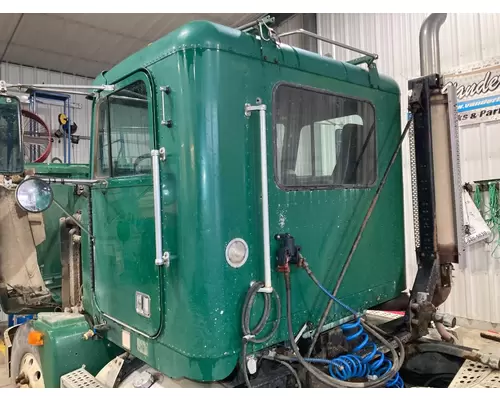 Freightliner FLD120 Cab Assembly