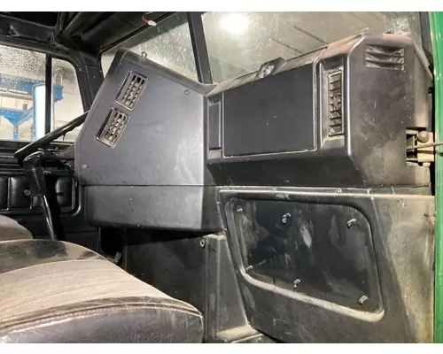 Freightliner FLD120 Cab Assembly