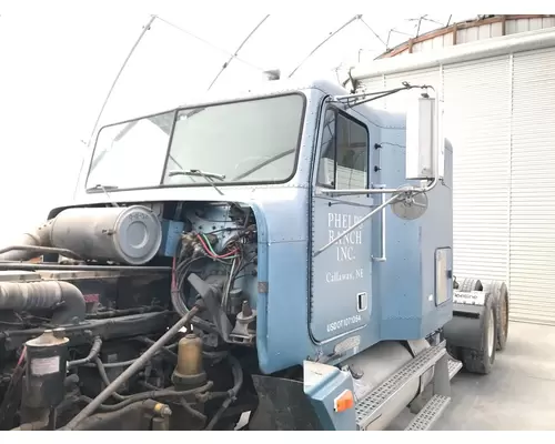 Freightliner FLD120 Cab Assembly