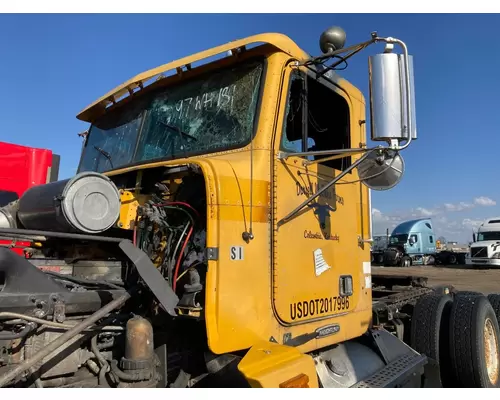 Freightliner FLD120 Cab Assembly