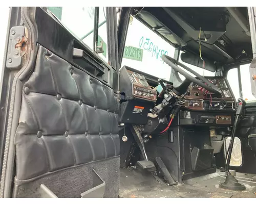 Freightliner FLD120 Cab Assembly