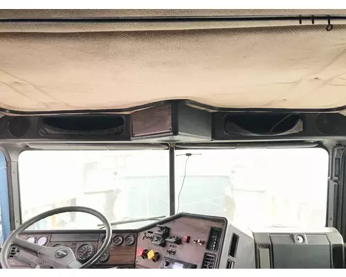 Freightliner FLD120 Console