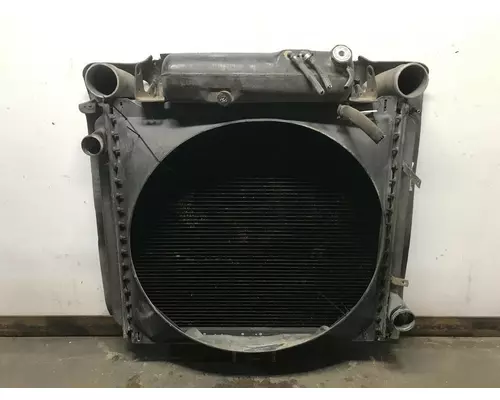 Freightliner FLD120 Cooling Assembly. (Rad., Cond., ATAAC)