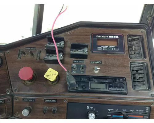 Freightliner FLD120 Dash Assembly