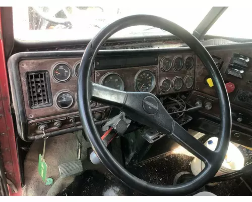 Freightliner FLD120 Dash Assembly