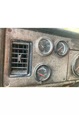 Freightliner FLD120 Dash Assembly