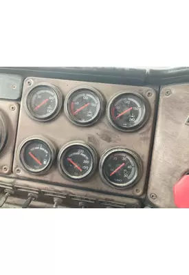 Freightliner FLD120 Dash Assembly